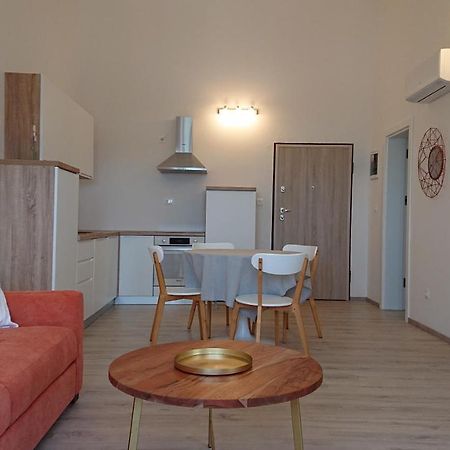 Irena Apartment Крес Екстериор снимка