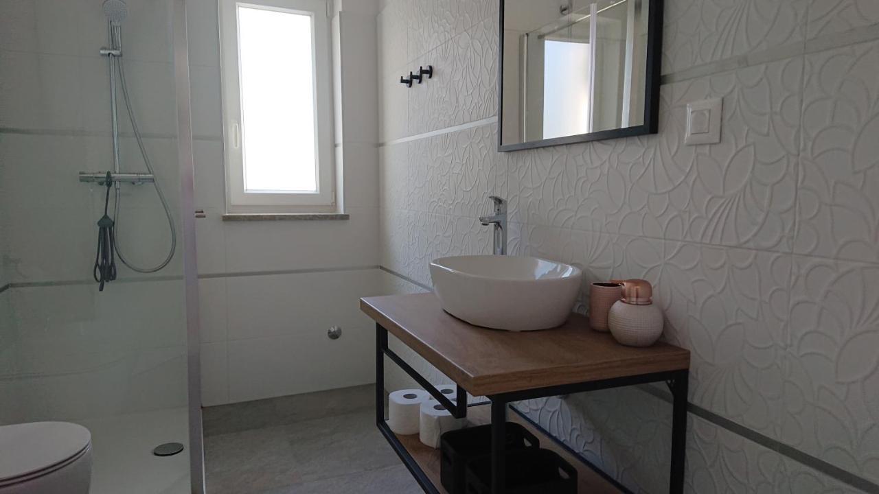 Irena Apartment Крес Екстериор снимка