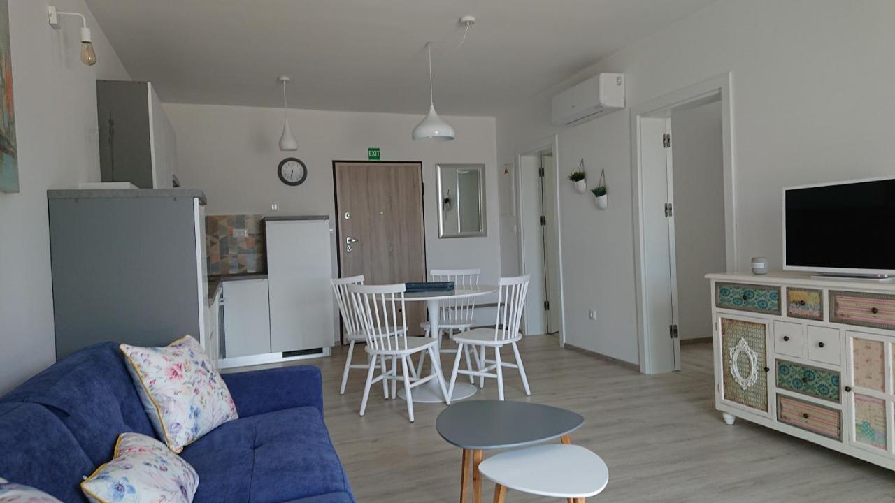 Irena Apartment Крес Екстериор снимка