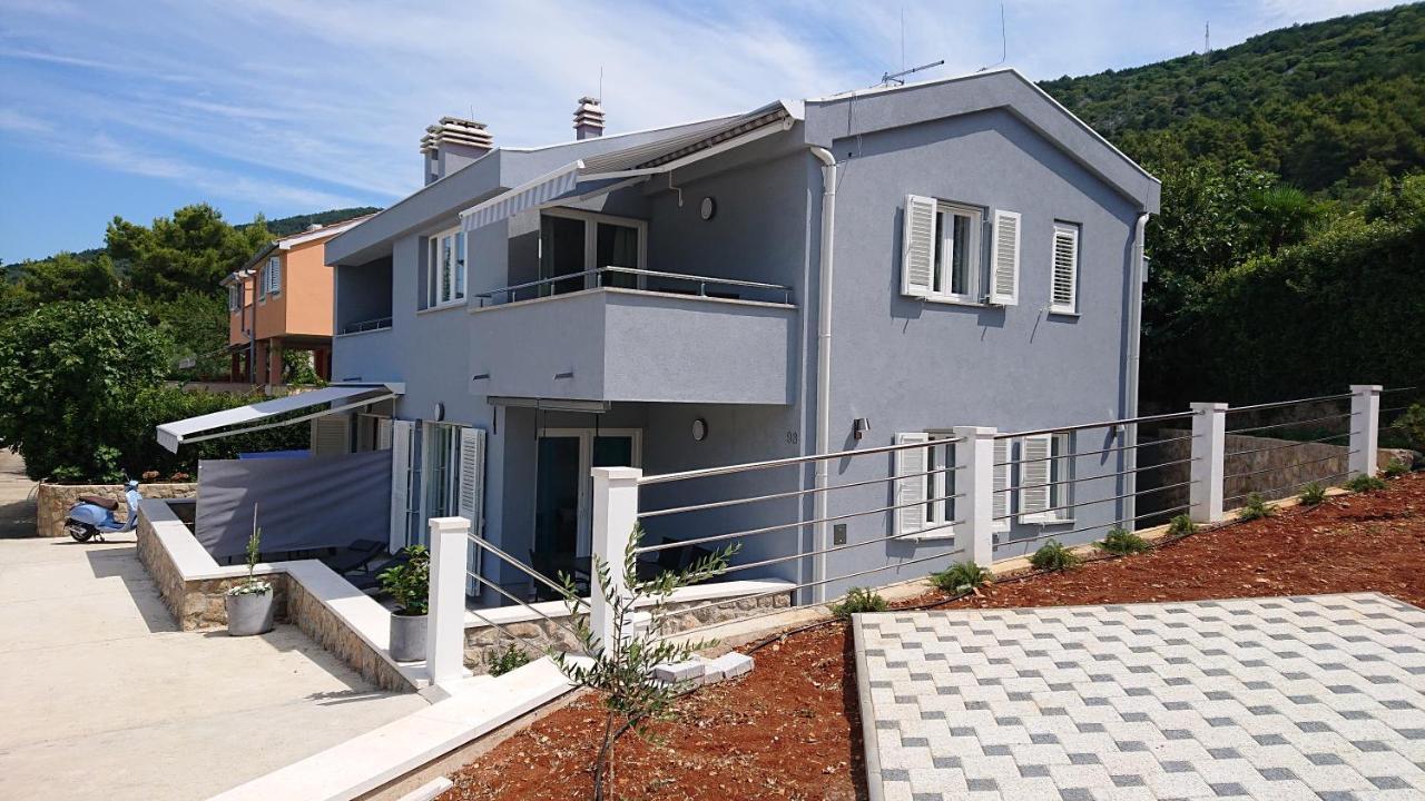 Irena Apartment Крес Екстериор снимка